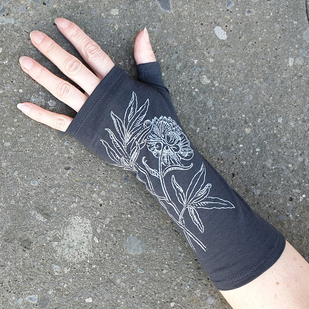 dark grey fingerless glove print merino wool New Zealand arm warmer silver peony rose screen printed wrist mitten warmer floral flower women touchscreen cold weather fashion warm