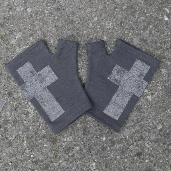 2018 kate watts Charcoal hobo length cross printed merino fingerless gloves