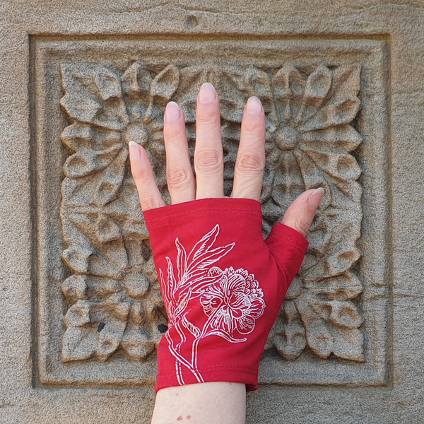 Red hobo length peony print merino fingerless gloves