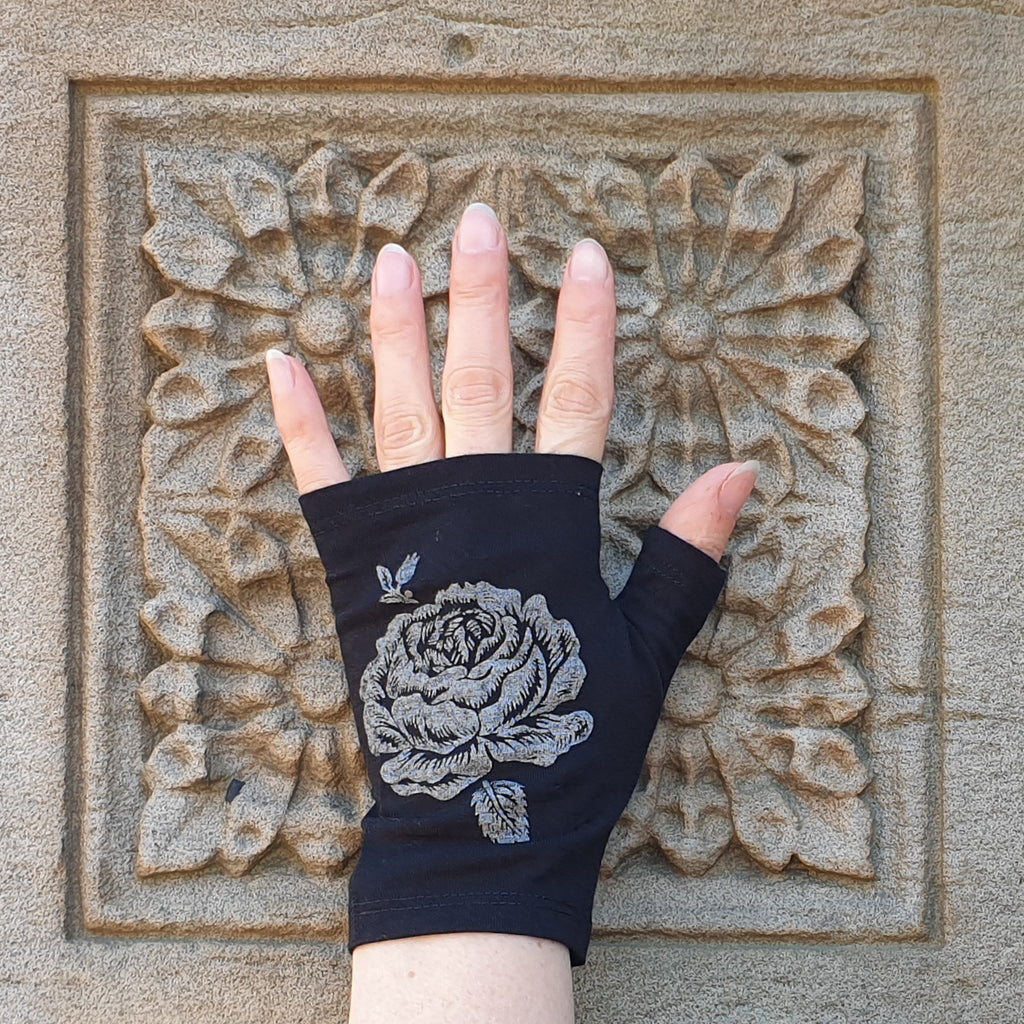 Black hobo length rose print merino fingerless gloves
